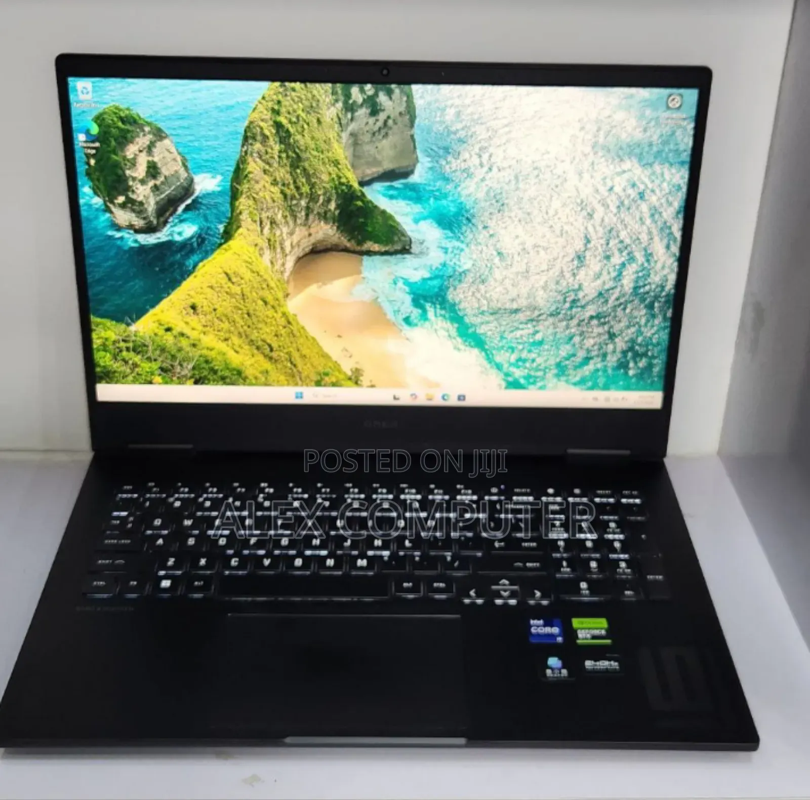 New Laptop HP Omen 15 16GB Intel Core I9 SSD 1T