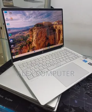 New Laptop HP Pavilion 14 16GB Intel Core I5 SSD 1T