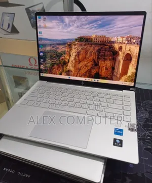 New Laptop HP Pavilion 14 16GB Intel Core I5 SSD 1T