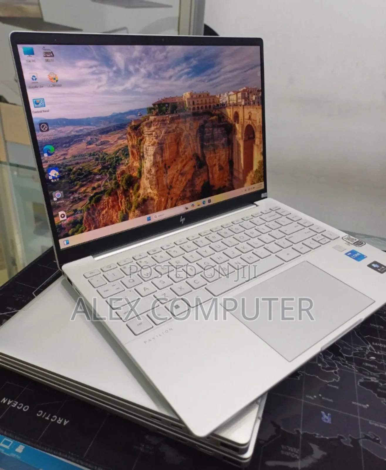 New Laptop HP Pavilion 14 16GB Intel Core I5 SSD 1T