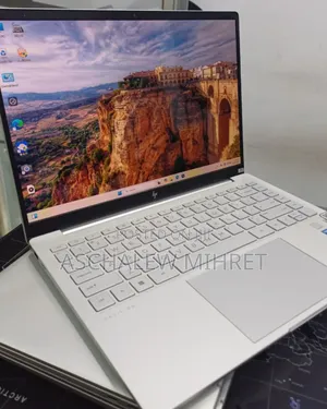 New Laptop HP Pavilion 15 16GB Intel Core I5 SSD 1T