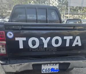 Toyota Hilux 2.5 D-4D Double Cab 4x4 SRX 2007 Black