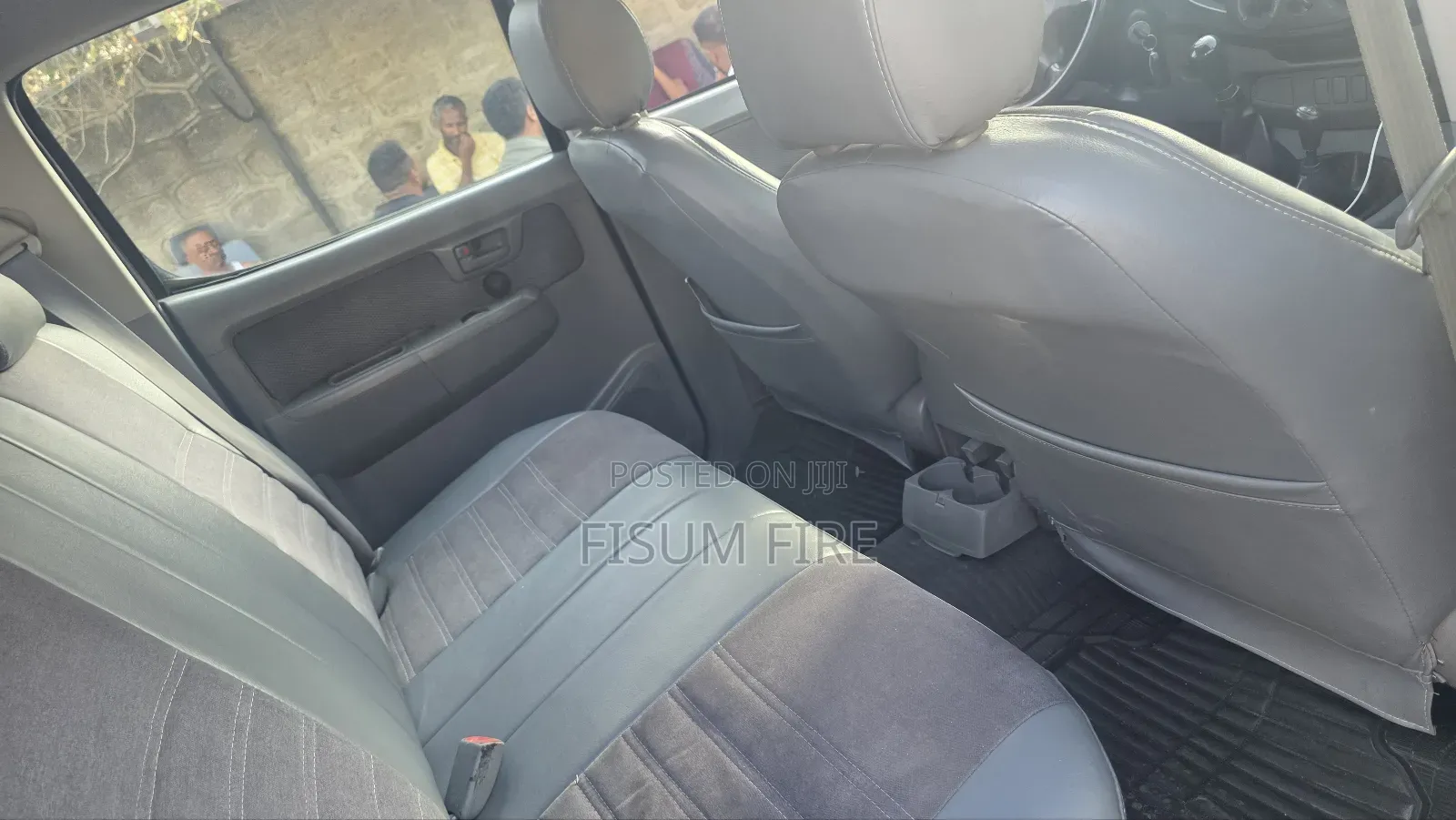 Toyota Hilux 2.5 D-4D Double Cab 4x4 SRX 2007 Black