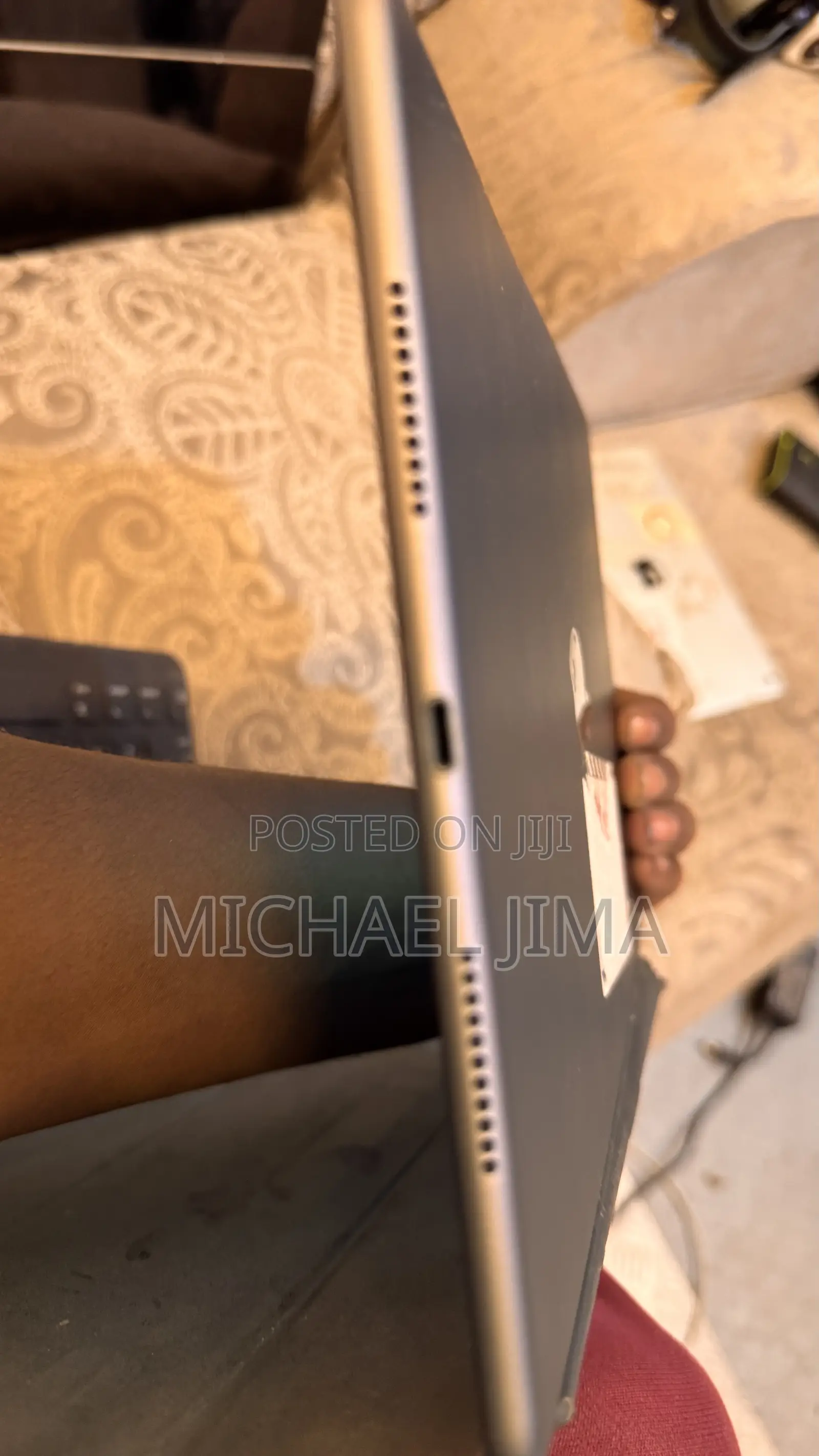 Apple iPad Air (2019) 64 GB Gray