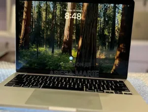 New Laptop Apple MacBook Pro 2020 8GB Intel Core I5 SSD 256GB