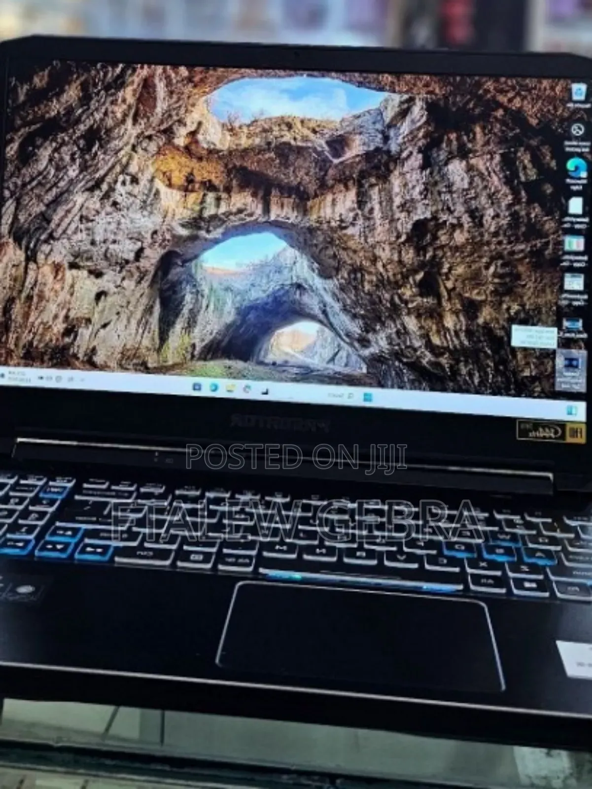 New Laptop Acer Predator Helios 300 16GB Intel Core i7 SSD 512GB