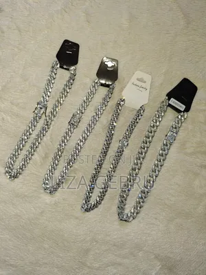 High End Quality Chains. 2000br