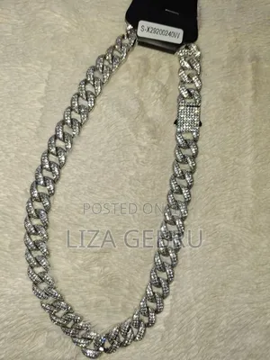 High End Quality Chains. 2000br
