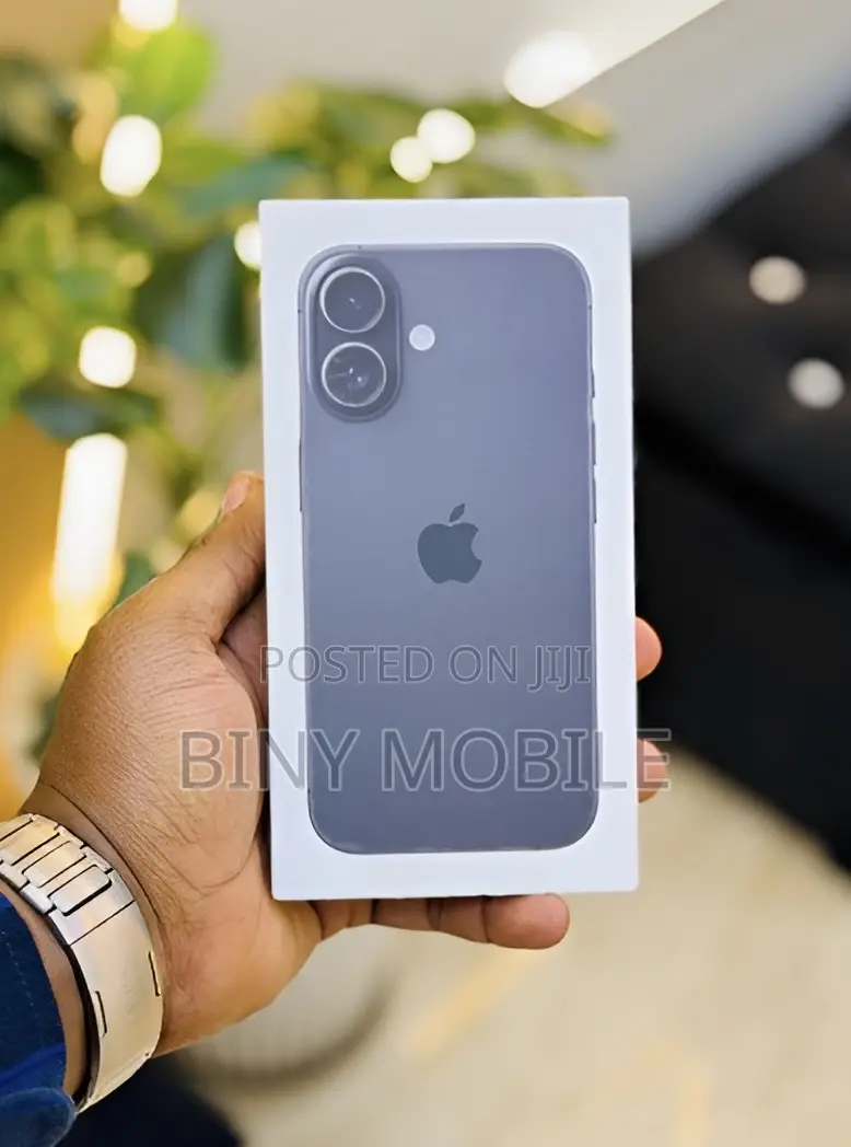 New Apple iPhone 16 128 GB Black