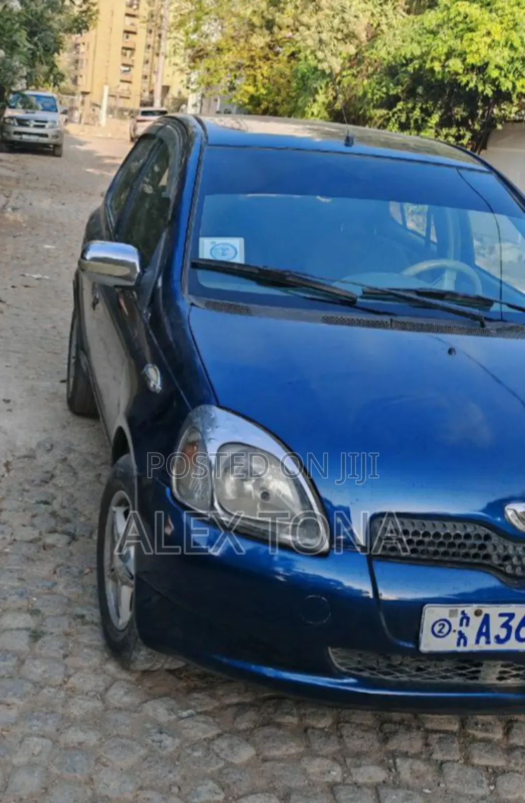 Toyota Vitz 2001