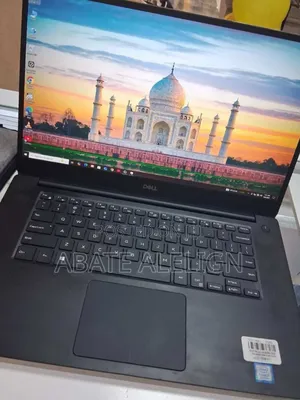 New Laptop Dell Precision 5540 16GB Intel Core I7 SSD 512GB