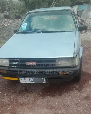 Toyota Corolla 1986 Blue