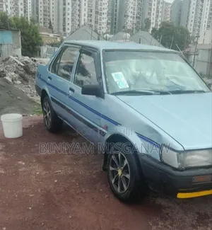 Toyota Corolla 1986 Blue