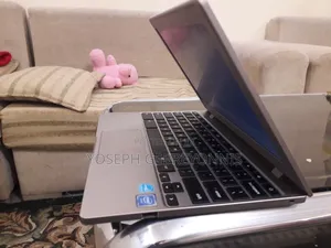 Laptop Samsung Chromebook 3 11 4GB Intel Core I7 SSD 72GB