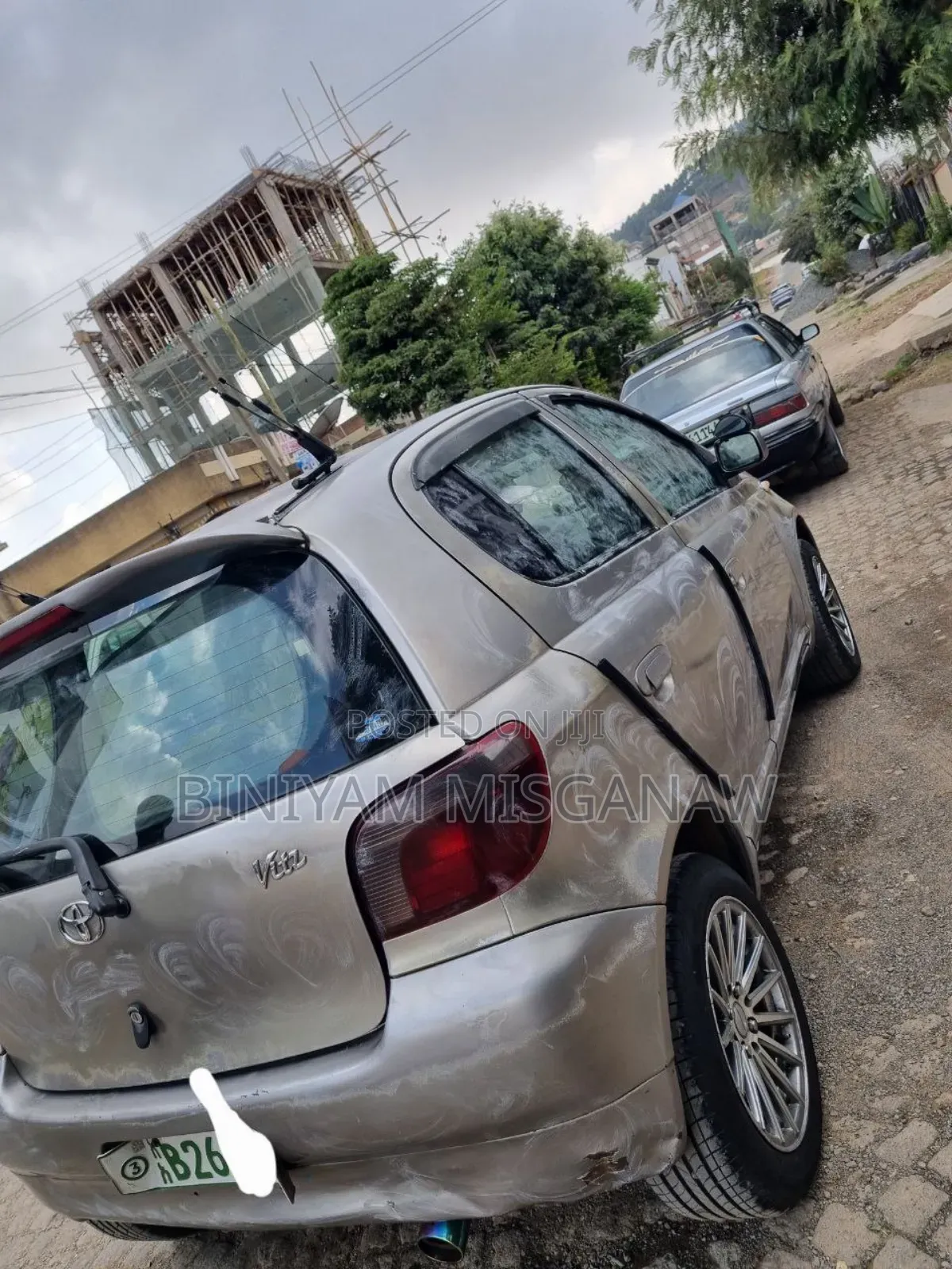 Toyota Vitz 2001 Gray