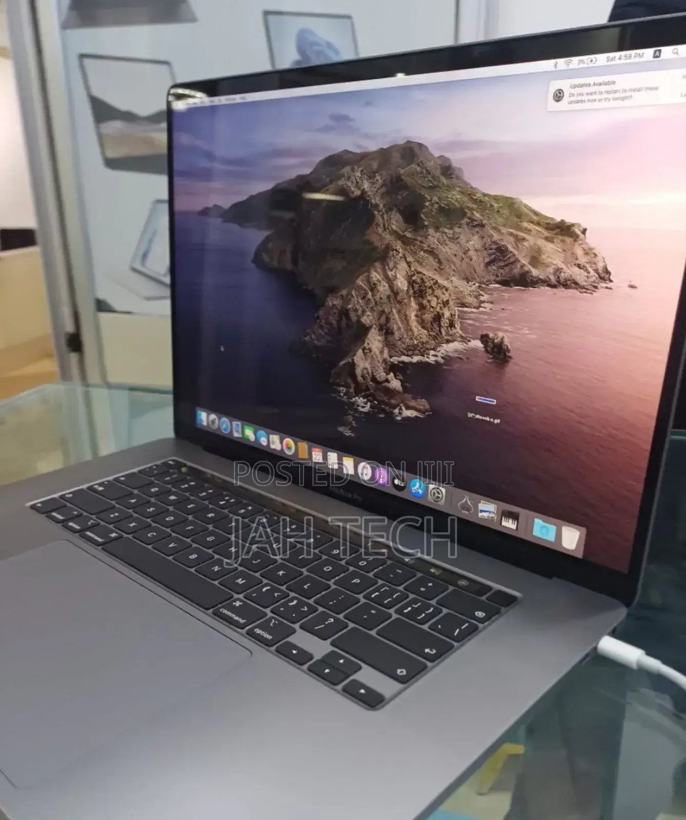 New Laptop Apple MacBook Pro 2019 32GB Intel Core I9 SSD 1T