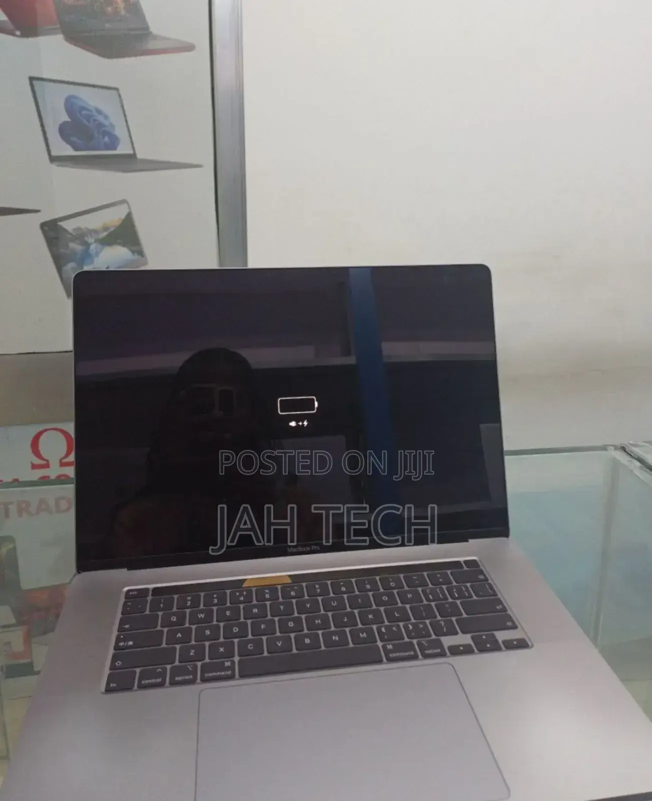 New Laptop Apple MacBook Pro 2019 32GB Intel Core I9 SSD 1T