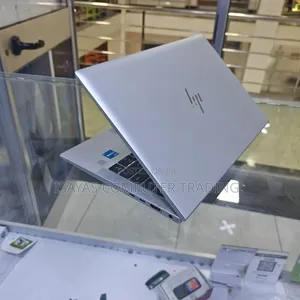 New Laptop HP EliteBook 840 G8 16GB Intel Core I7 SSD 512GB