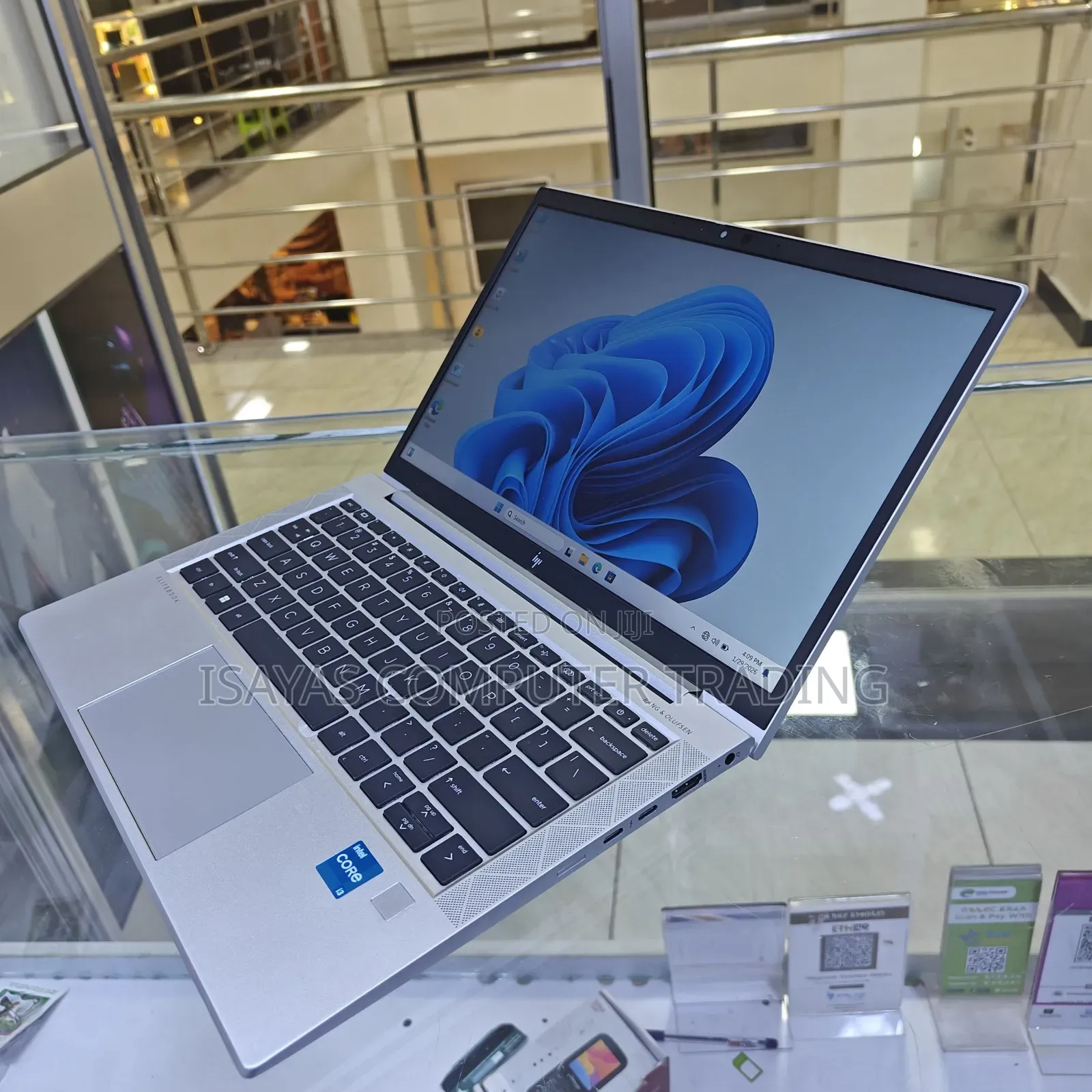 New Laptop HP EliteBook 840 G8 16GB Intel Core I7 SSD 512GB