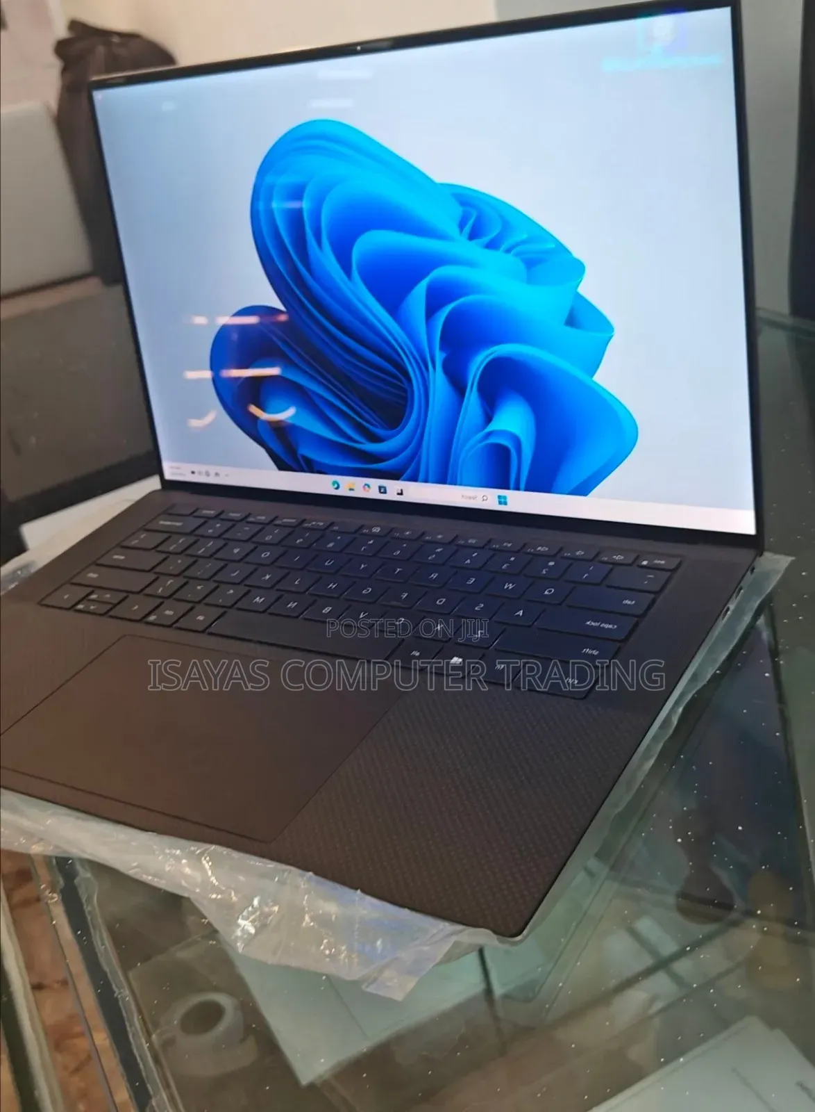 New Laptop Dell XPS 15 16GB Intel Core I7 SSD 512GB