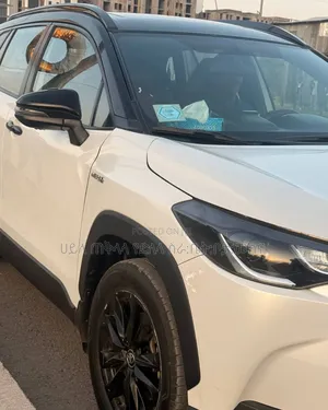 Toyota Corolla Cross Hybrid 2023