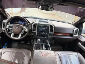 Ford F-150 Lariat 4x4 SuperCab Styleside 6.5 ft. box 145 in. WB 2017 Red