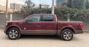 Ford F-150 Lariat 4x4 SuperCab Styleside 6.5 ft. box 145 in. WB 2017 Red