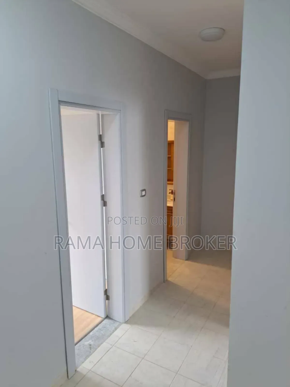 Furnished 3bdrm Condo in ግራውንድ ላይ አያት ኮንዶሚንየም, Yeka for sale