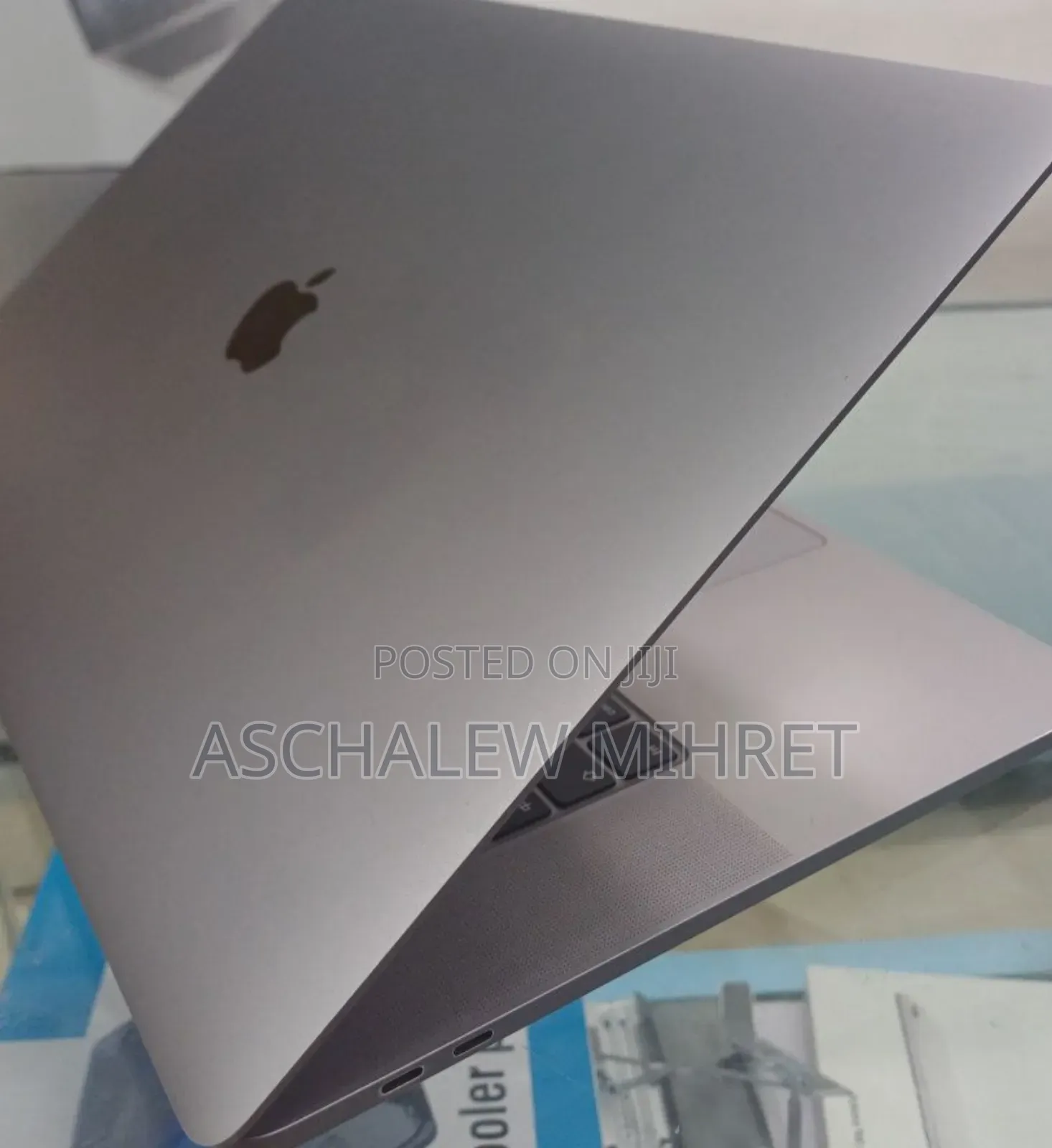 New Laptop Apple MacBook Pro 2019 32GB Intel Core I9 SSD 1T