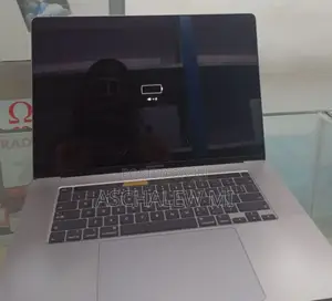 New Laptop Apple MacBook Pro 2019 32GB Intel Core I9 SSD 1T