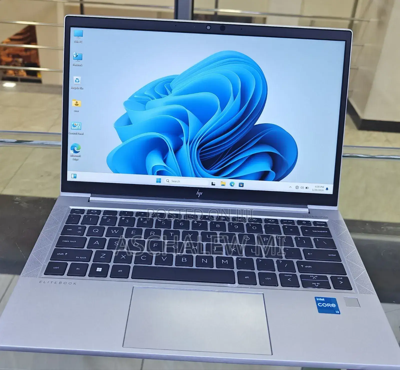 New Laptop HP EliteBook 830 G8 16GB Intel Core I7 SSD 512GB