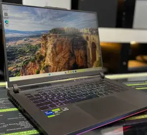 New Laptop Asus ROG Strix G16 G614 16GB Intel Core I7 SSD 512GB