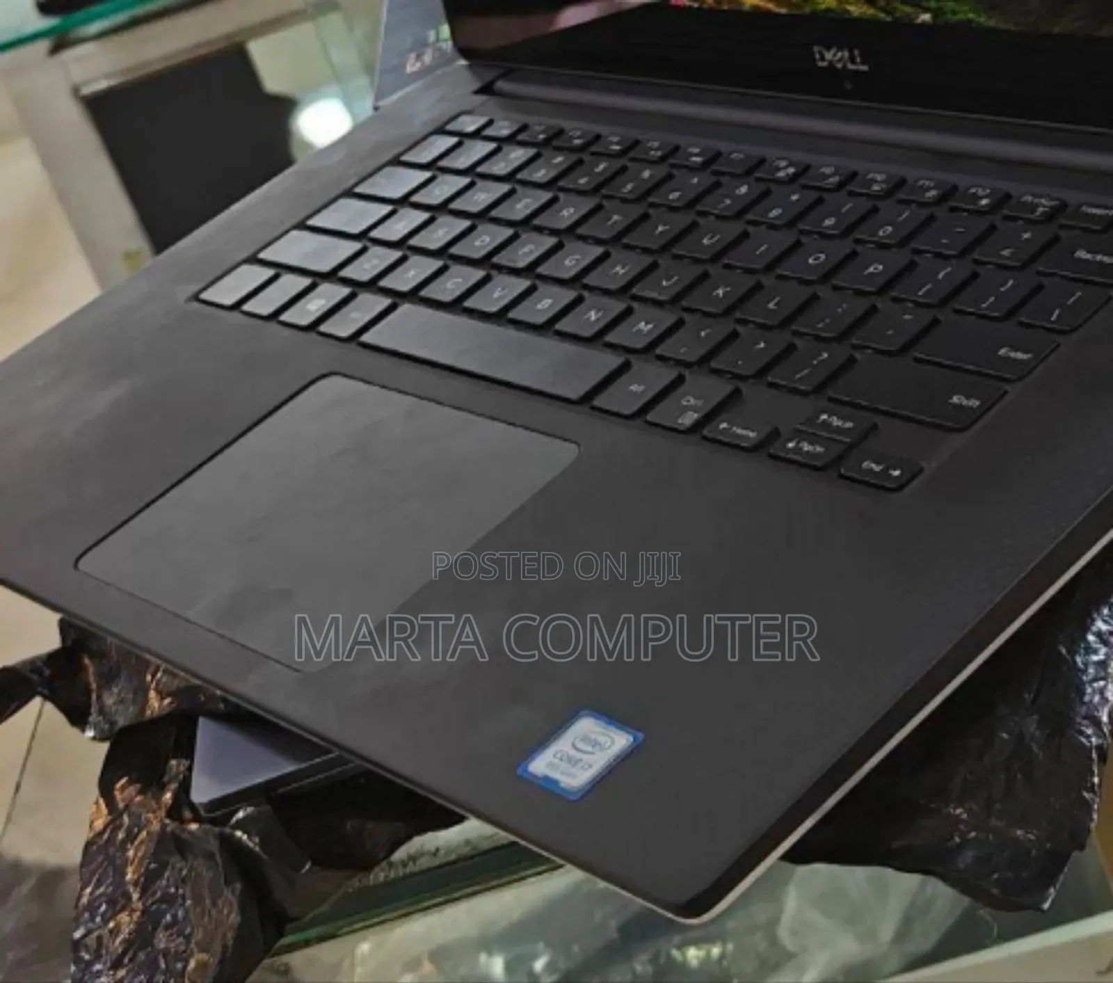 New Laptop Dell Precision 5540 16GB Intel Core I7 SSD 512GB