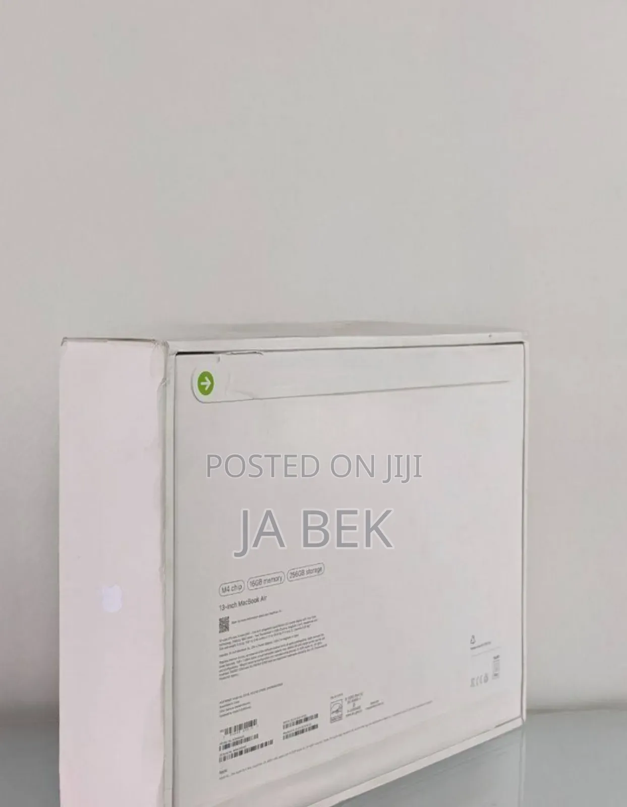 New Laptop Apple MacBook Air 2025 M4 13-Inch 16GB Apple M4 SSD 1T