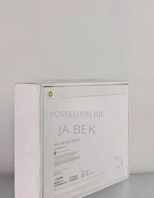 New Laptop Apple MacBook Air 2025 M4 13-Inch 16GB Apple M4 SSD 1T