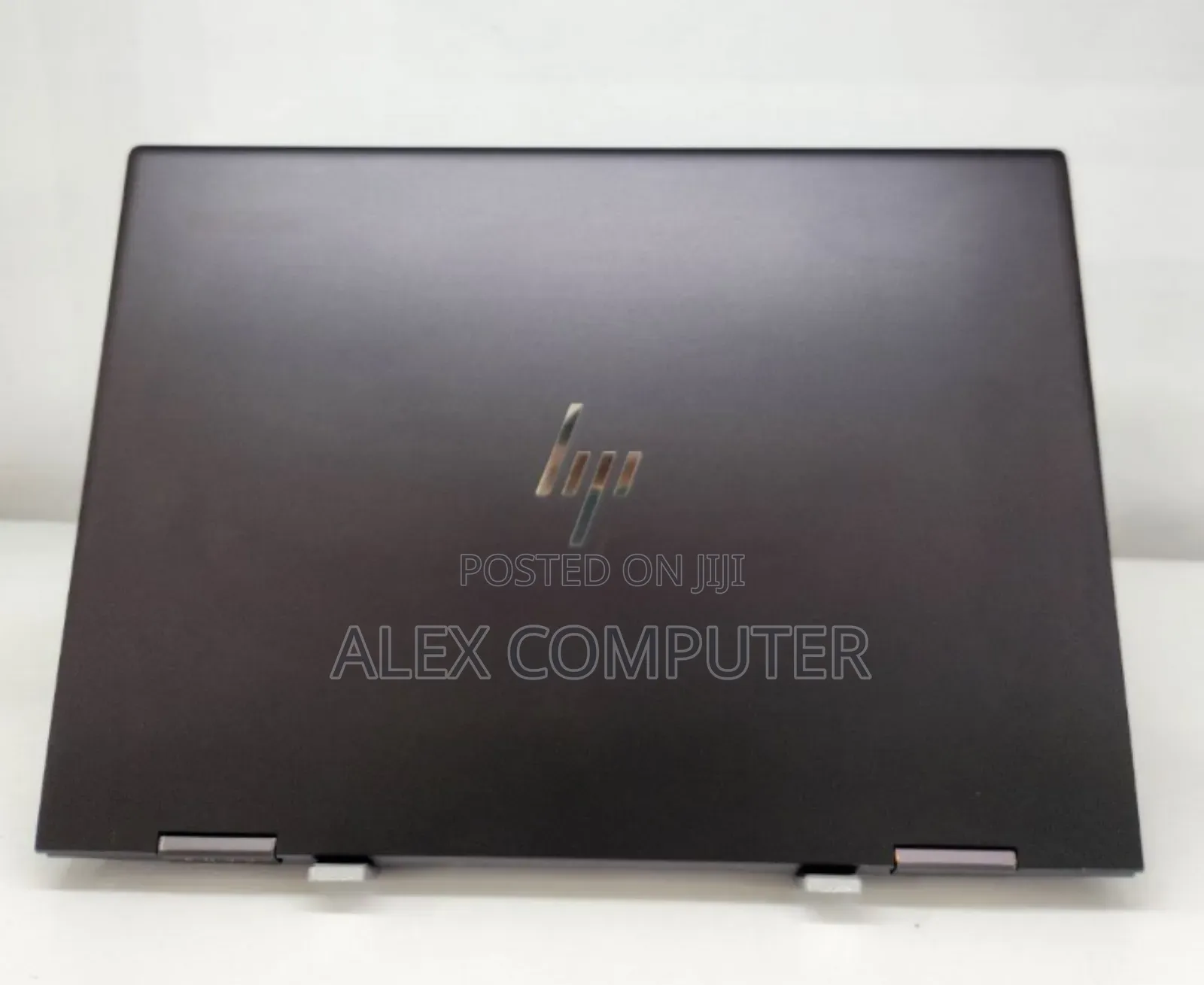 New Laptop HP Envy X360 8GB AMD Ryzen 7 SSD 256GB