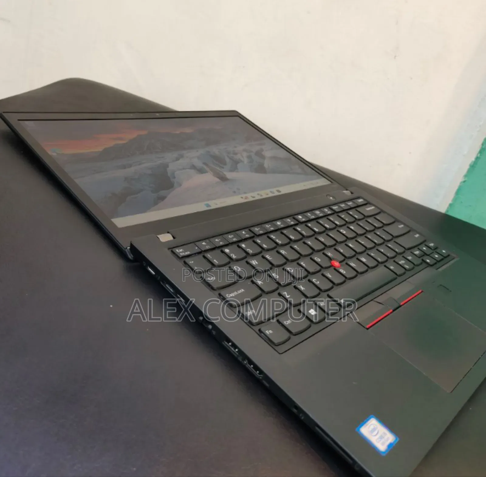 New Laptop Lenovo ThinkPad T480s 8GB Intel Core I5 SSD 512GB