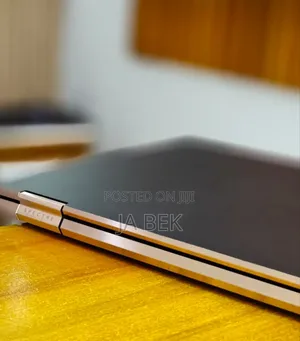 New Laptop HP Spectre 16GB Intel Core I7 SSD 512GB