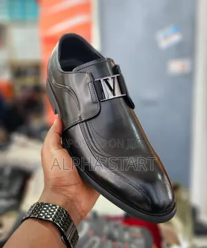 በደንበኞቻችን ጥያቄ በድጋሜ የገባ Elegant Gentleman Shoe