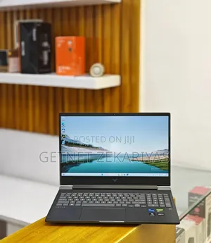 New Laptop HP Victus 15 16GB Intel Core I7 SSD 512GB