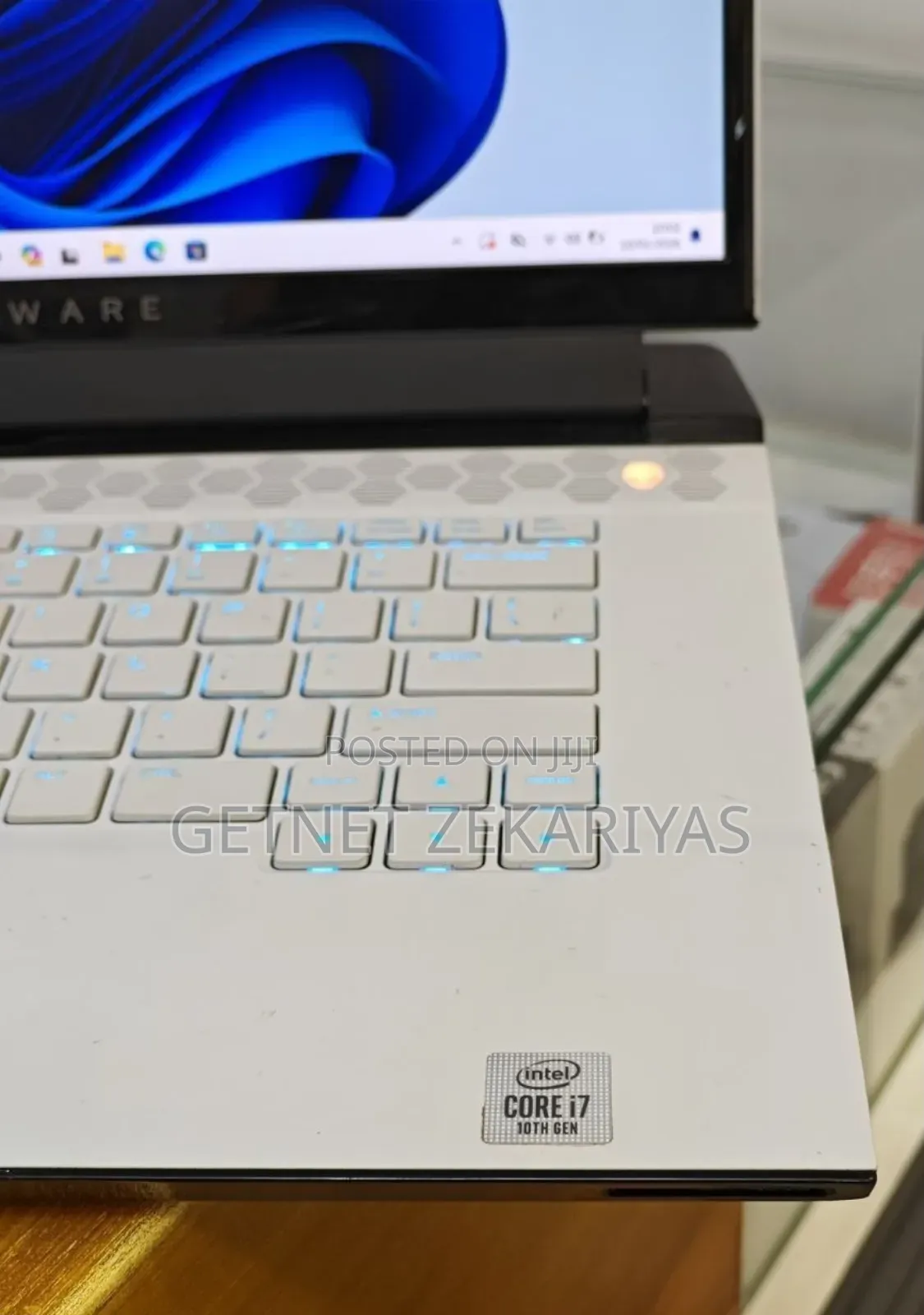 New Laptop Alienware Area-51m 16GB Intel Core I7 SSD 512GB