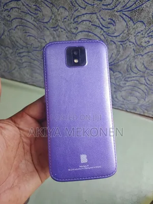 BLU J4 32 GB Pink