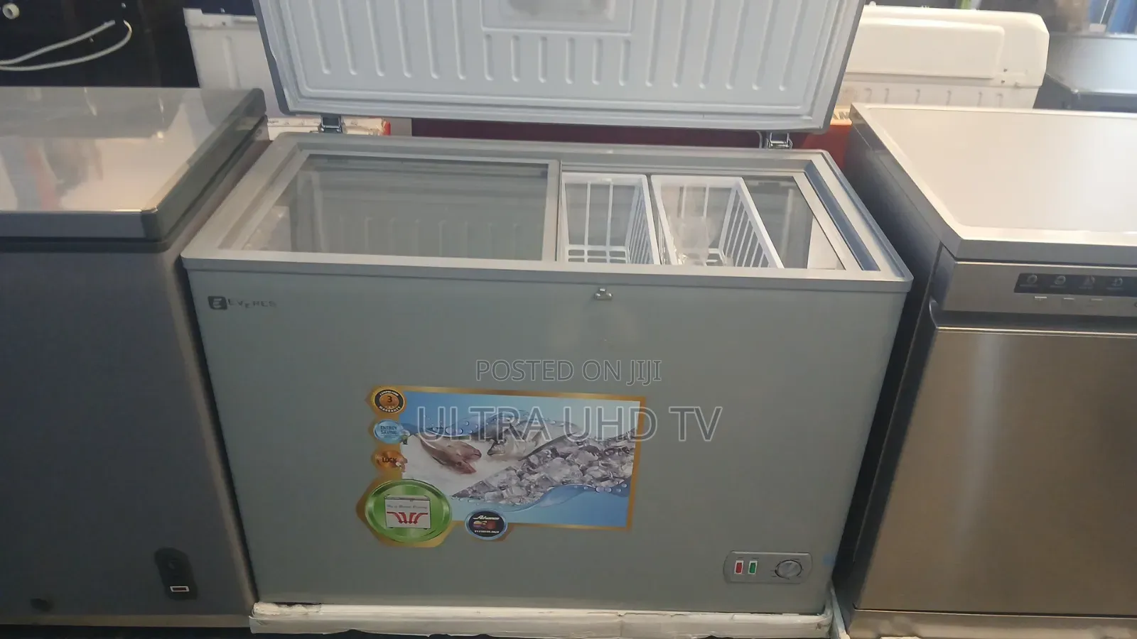 Everest Brand Chest Freezer.It Offers Ample Storage Capacity for 330l