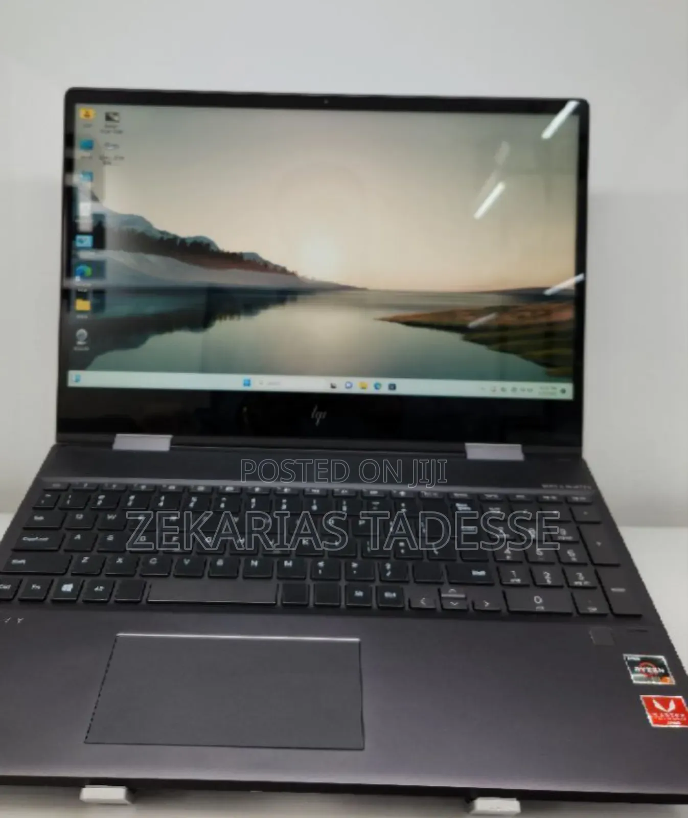 New Laptop HP Envy X360 8GB AMD Ryzen 7 SSD 256GB