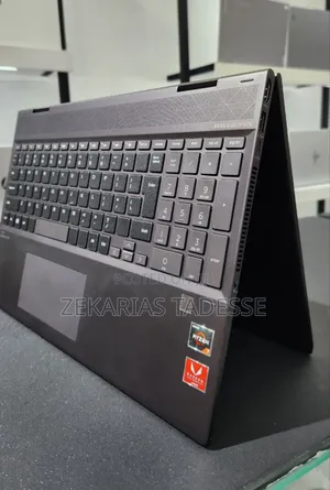 New Laptop HP Envy X360 8GB AMD Ryzen 7 SSD 256GB