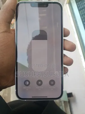 New Apple iPhone 13 128 GB White