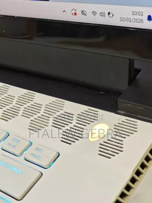 New Laptop Alienware Area-51m 16GB Intel Core I7 SSD 512GB