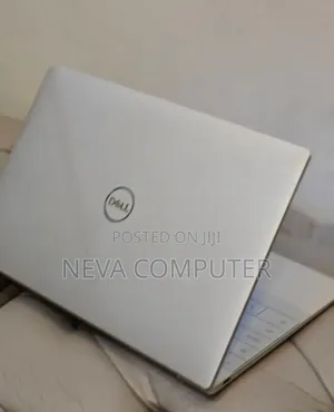 New Laptop Dell XPS 15 32GB Intel Core I7 SSD 1T