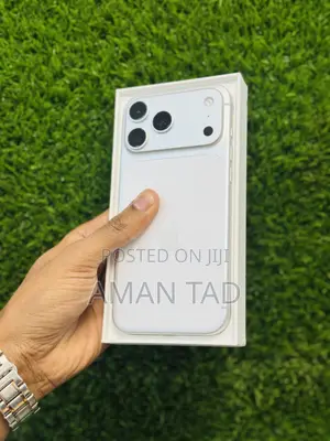 New Apple iPhone 17 Pro Max 512 GB White