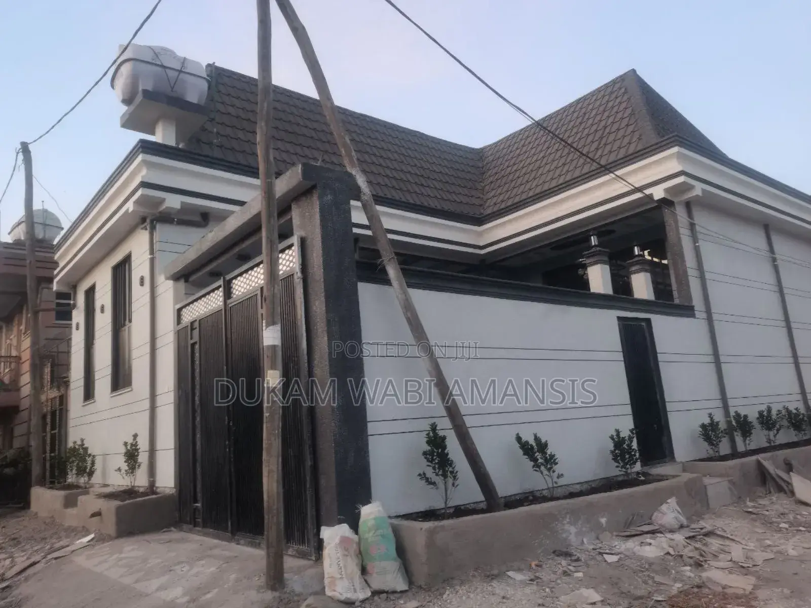 Furnished 5bdrm House in Dukam, East Shewa for sale